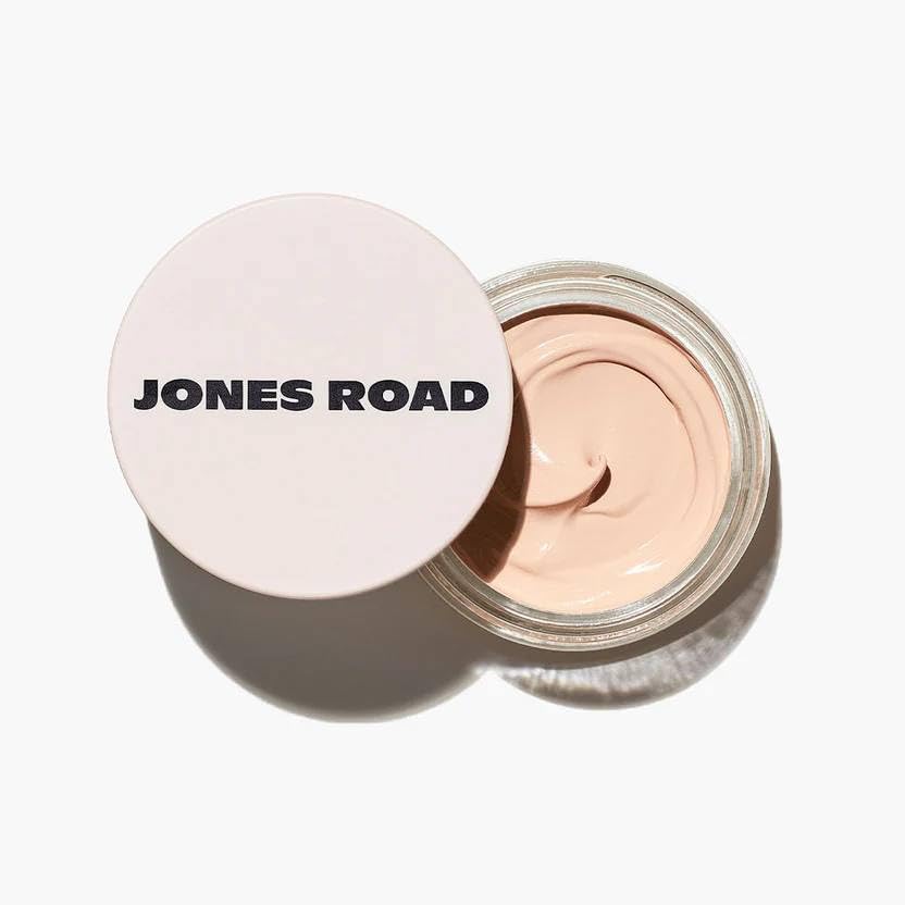 Jones Road What The Foundation (Light) YHUJ373-1 1.2346 Ounce