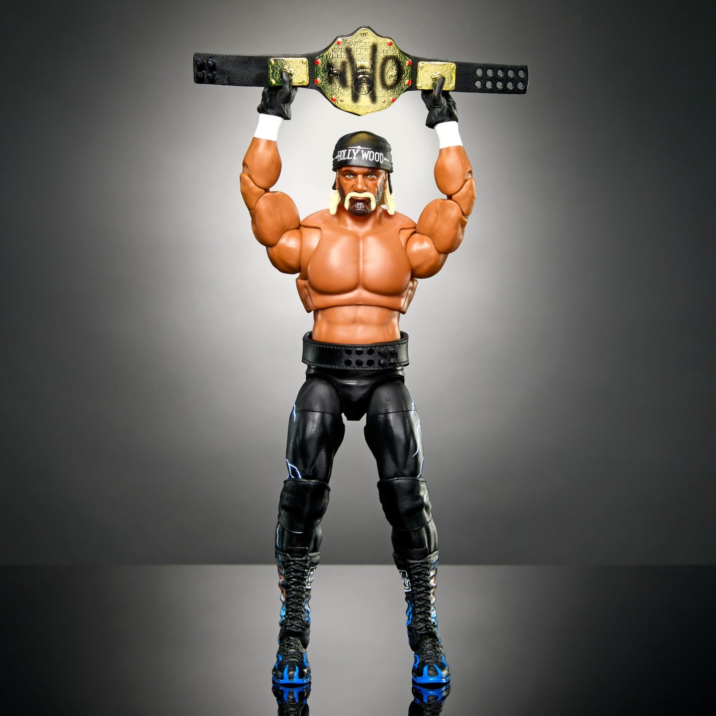 Mattel WWE Ultimate Edition Action Figure & Accessories, 6-inch Roman Reigns Collectible Set, Swappable Heads & Hands, Entrance Gear & 30 Articulation Points