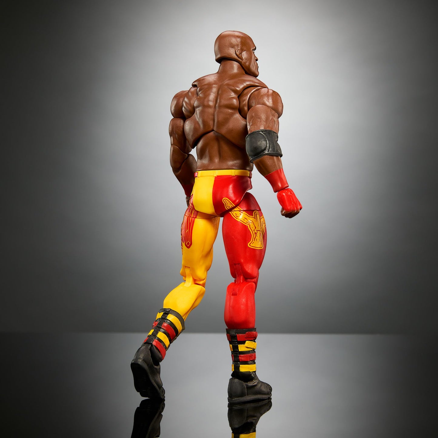 Mattel WWE Ultimate Edition Action Figure & Accessories, 6-inch Bobby Lashley Collectible Set, Swappable Heads & Hands, Entrance Gear & 30 Articulation Points