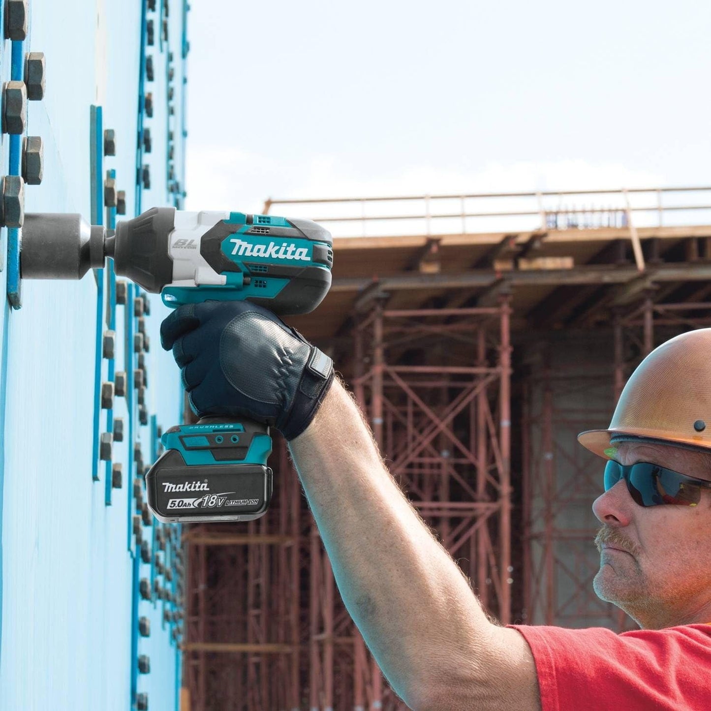 Makita XWT08Z 18V LXT® Lithium-Ion Brushless Cordless High-Torque 1/2" Sq. Drive Impact Wrench, Tool Only