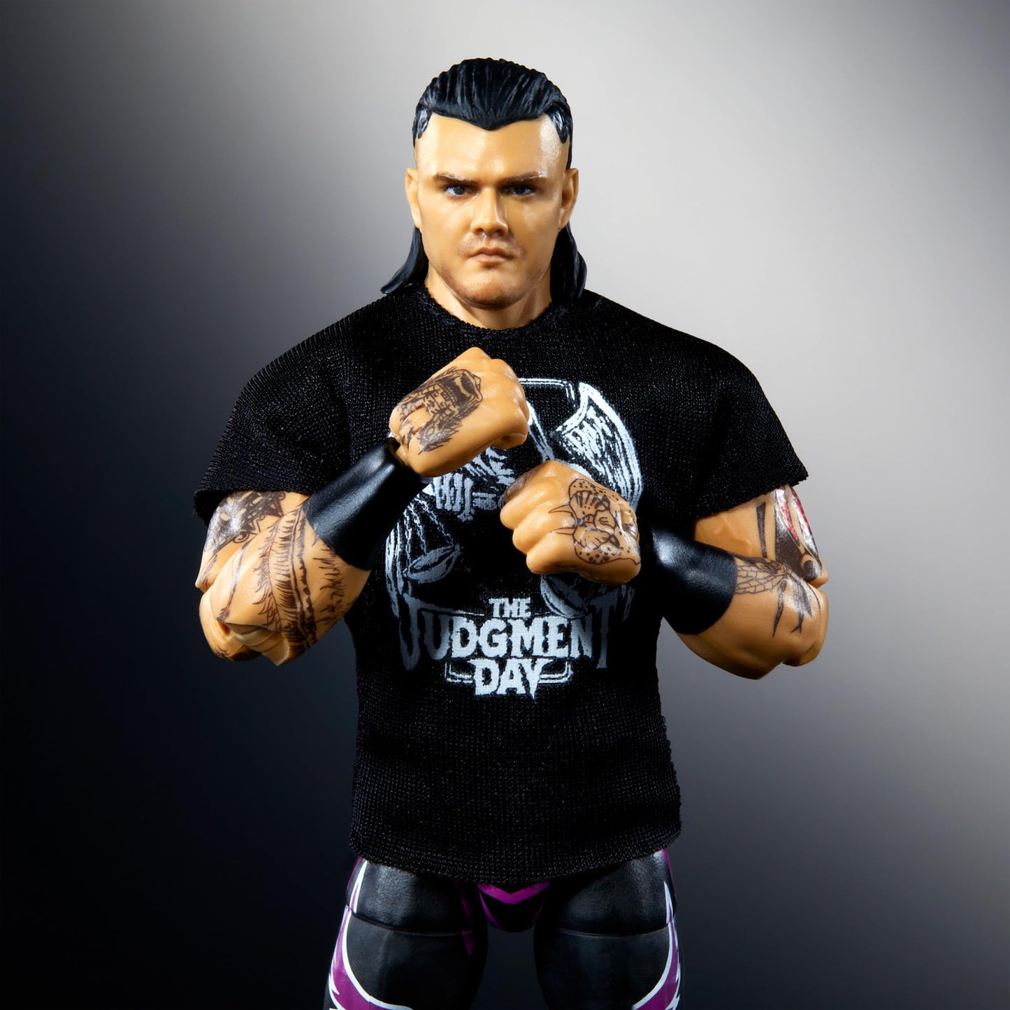 Mattel WWE Elite Action Figure & Accessories, 6-inch Collectible Dominik Mysterio with 25 Articulation Points, Life-Like Look & Swappable Hands